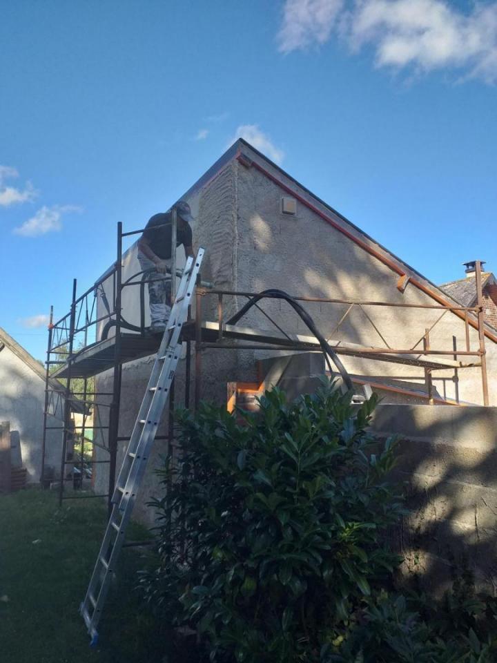Ravalement de façade Croisilles
